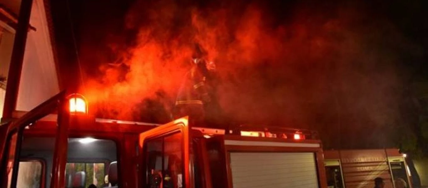 Διεύθυνση Αλλοδαπών: Εικόνες καταστροφής από τα κρατητήρια – Τα πυρπόλησαν μετανάστες